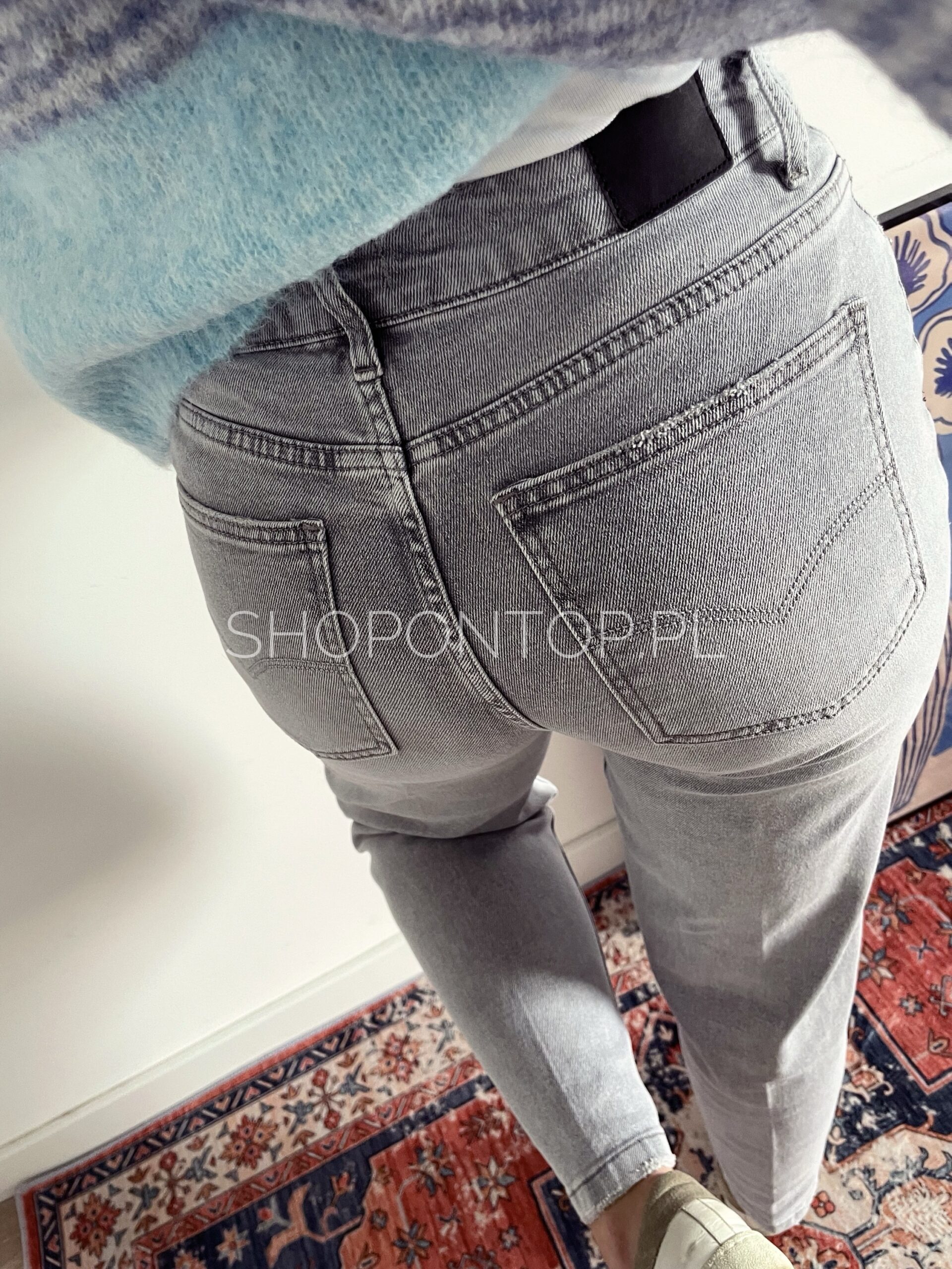 b4e531d9-7ad0-4e06-b5b7-6df07ca0467a-2